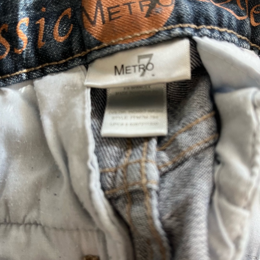 Metro7 - Picture 3 of 3